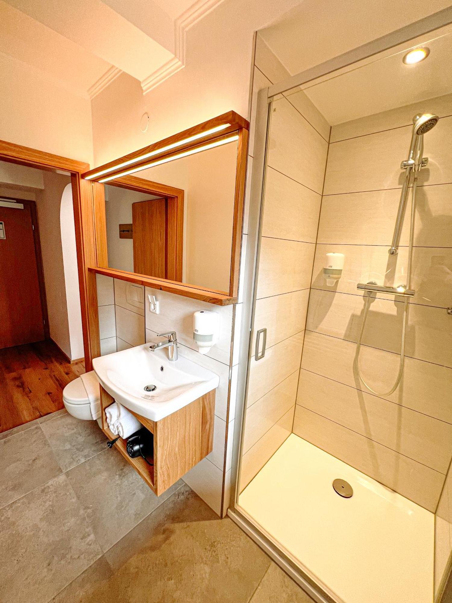 Hotel Pass Lueg Golling an der Salzach Exteriör bild