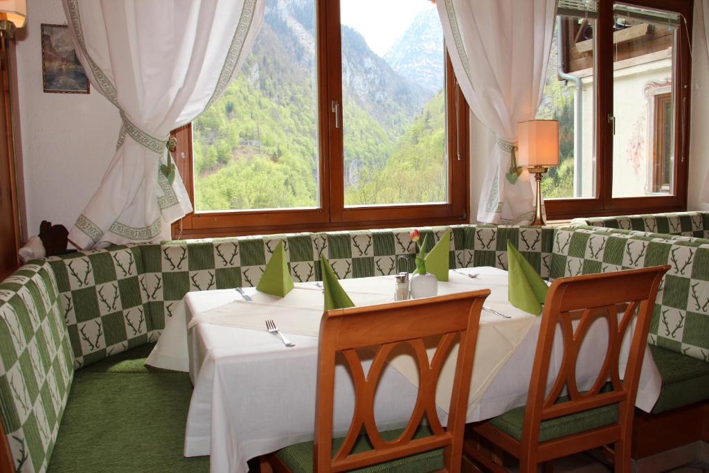 Hotel Pass Lueg Golling an der Salzach Exteriör bild